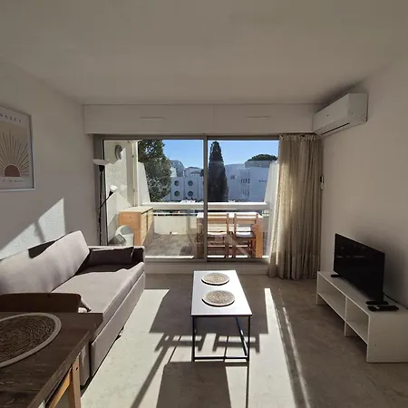 Appartamento Climatisé Avec Terrasse, Piscine Et Parking Dans Le Beau Quartier Du Ponant *